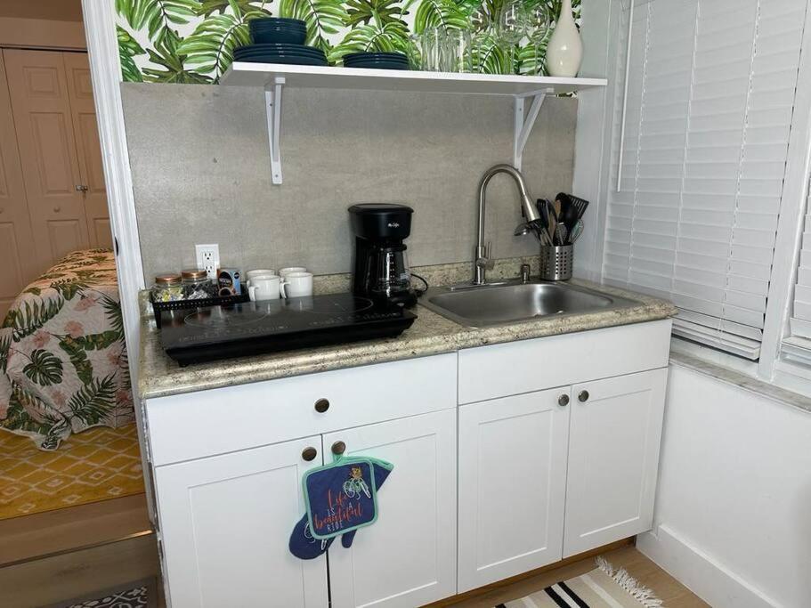 Appartamento Sleeps 3, Casa Tropical In Miami Esterno foto