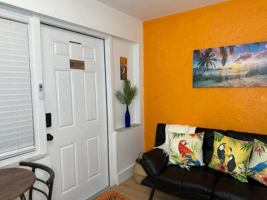 Appartamento Sleeps 3, Casa Tropical In Miami Esterno foto